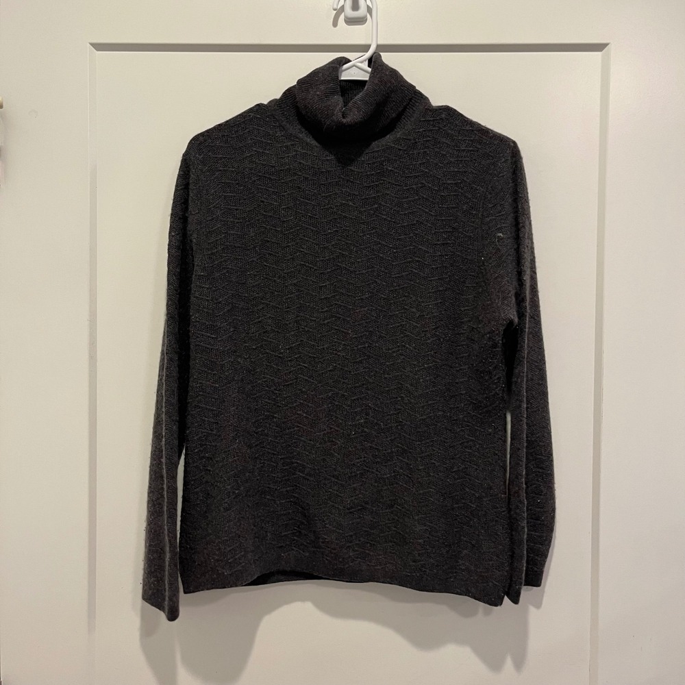 Carlisle Cashmere Silk Turtleneck Sweater Charcoal Grey Textured Knit Large
